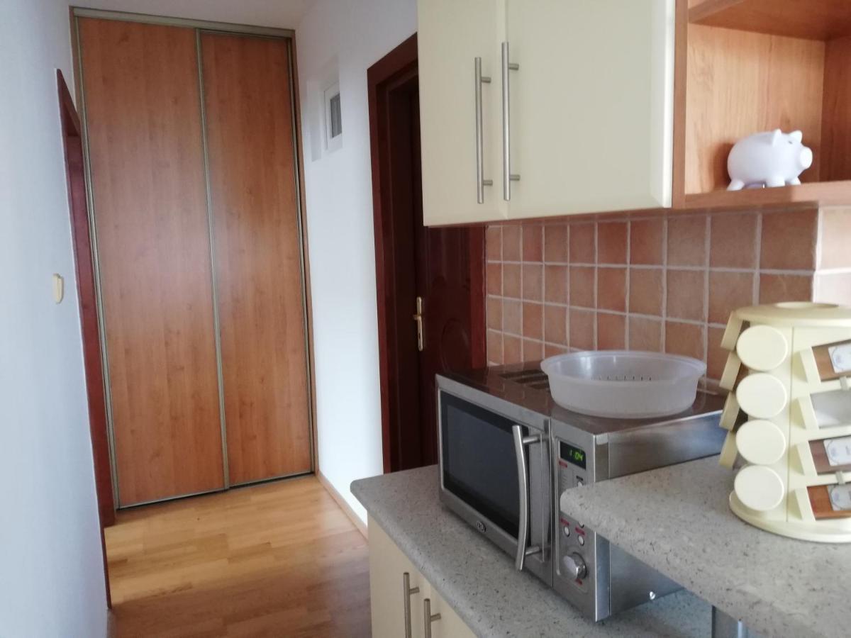 Apartman Family Poprad Exteriör bild